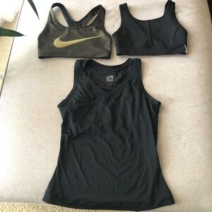 3 Nike Sports Bras/Tops  XS/S